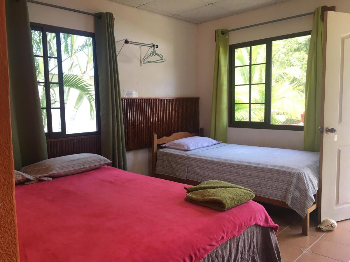 סנטה פה Rainforest Yasmin Hotel מראה חיצוני תמונה